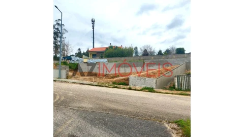 Terreno para Venda em Mouriscas