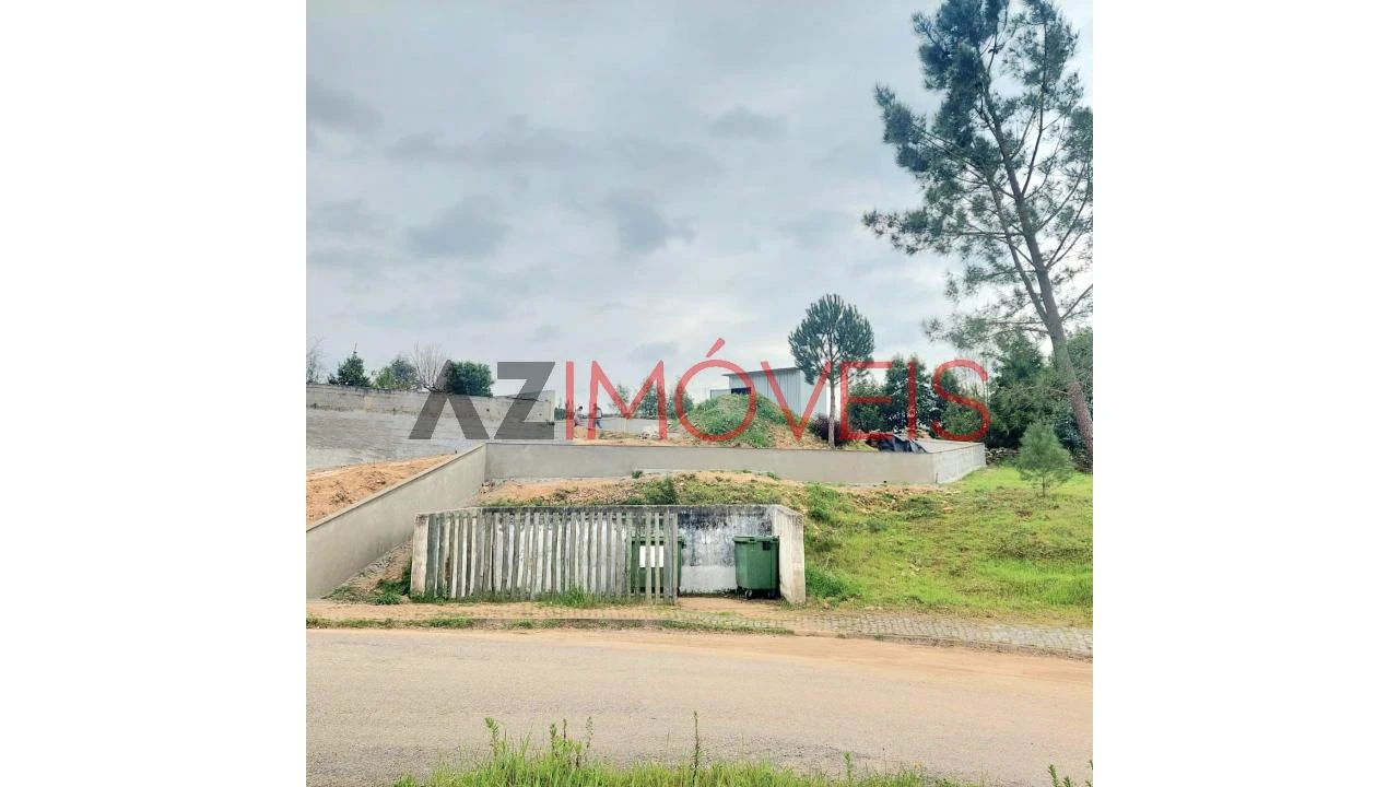 Terreno para Venda em Mouriscas Foto 3
