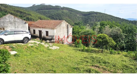 Moradia T3 para Venda em Cumeeira