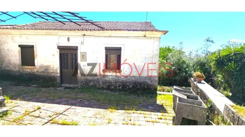 Moradia T3 para Venda em Cumeeira