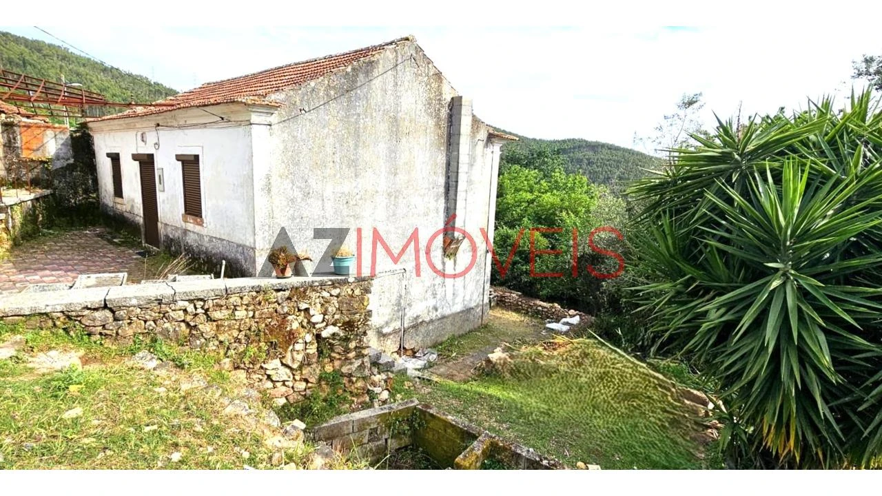 Moradia T3 para Venda em Cumeeira Foto 3