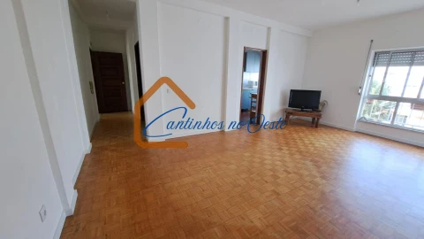 Apartamento T2 para Arrendamento em Caldas da Rainha - Santo Onofre e Serra do Bouro