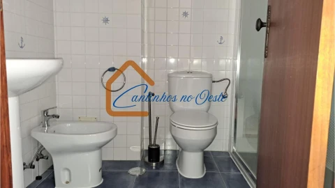 Apartamento T2 para Arrendamento em Caldas da Rainha - Santo Onofre e Serra do Bouro