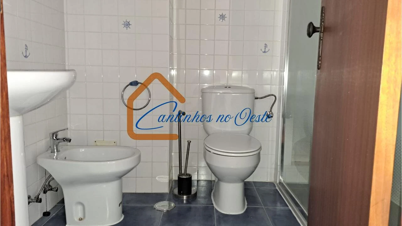 Apartamento T2 para Arrendamento em Caldas da Rainha - Santo Onofre e Serra do Bouro Foto 9