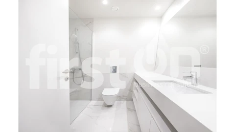 Apartamento T4 para Arrendamento em Areeiro