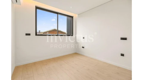 Apartamento T4 para Venda em Gondomar (São Cosme), Valbom e Jovim