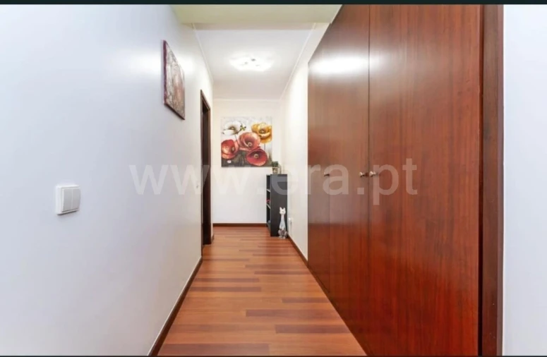 Apartamento T2 para Venda em Santa Maria de Lamas Foto 9