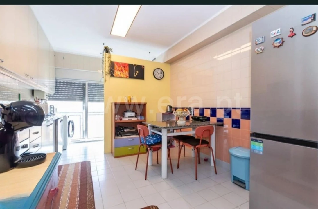 Apartamento T2 para Venda em Santa Maria de Lamas Foto 5