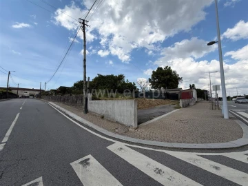 Terreno para Venda em Gondomar (São Cosme), Valbom e Jovim