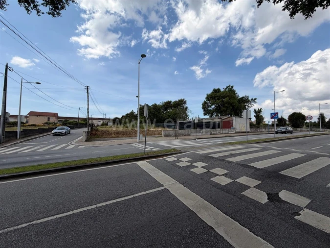 Terreno para Venda em Gondomar (São Cosme), Valbom e Jovim Foto 9