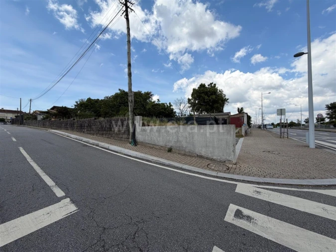 Terreno para Venda em Gondomar (São Cosme), Valbom e Jovim Foto 11