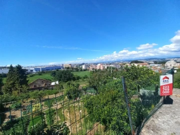 Terreno para Venda em Oliveira do Douro