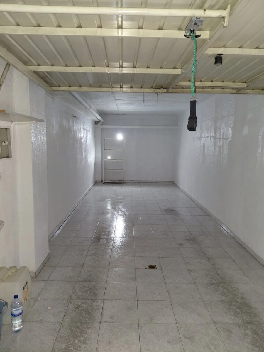 Garagem para Venda em Cacém e São Marcos Foto 12