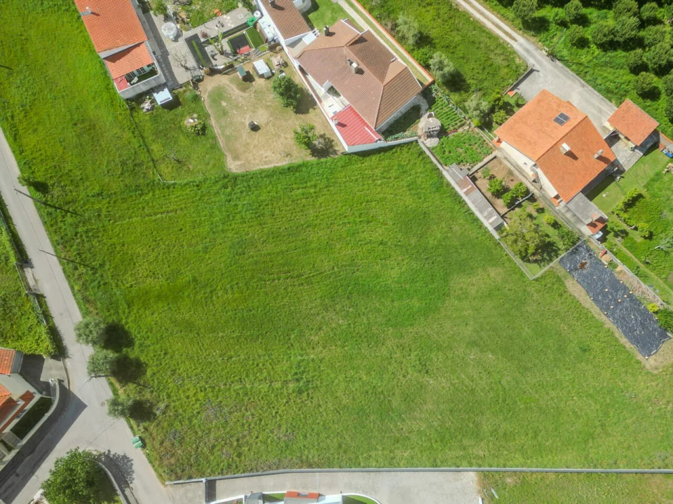 Terreno para Venda em Maceira Foto 3