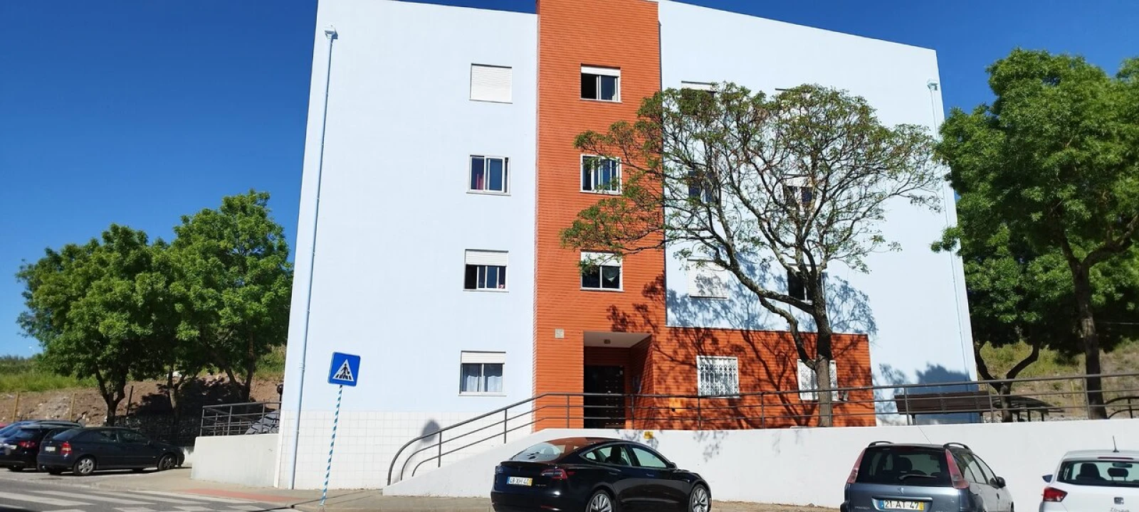Apartamento T2 para Venda em Carnaxide e Queijas Foto 1
