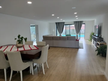 Moradia T3 para Venda em Moledo e Cristelo