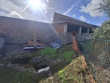 Quinta T3 para Venda em Arez e Amieira do Tejo