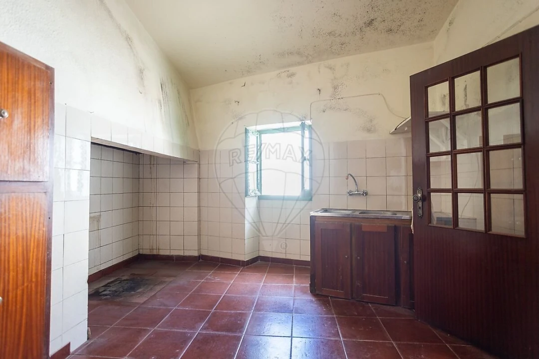 Moradia T3 para Venda em São Bartolomeu do Outeiro e Oriola Foto 18