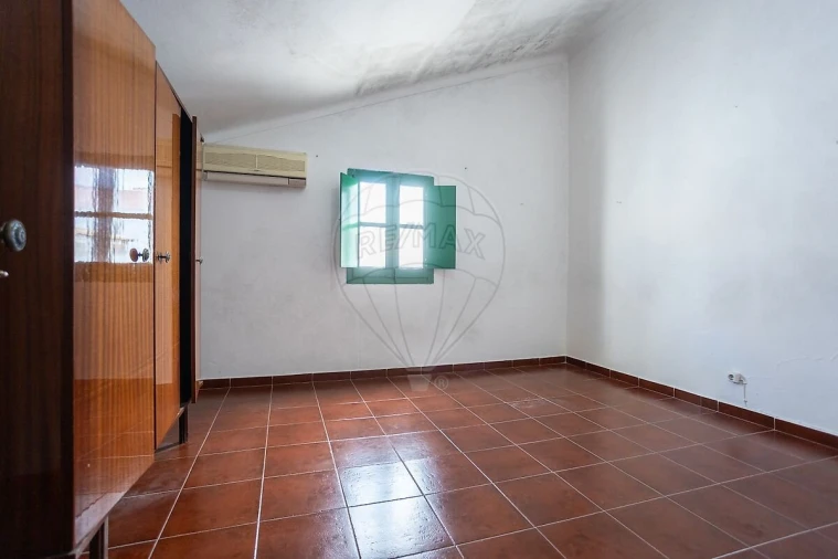 Moradia T3 para Venda em São Bartolomeu do Outeiro e Oriola Foto 14