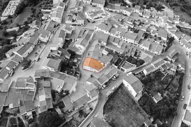Moradia T3 para Venda em São Bartolomeu do Outeiro e Oriola Foto 25