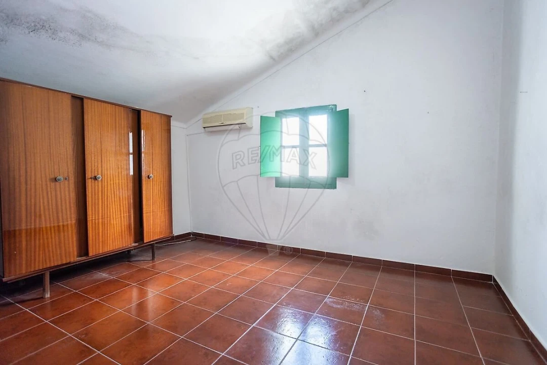 Moradia T3 para Venda em São Bartolomeu do Outeiro e Oriola Foto 15