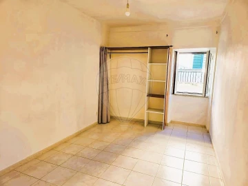 Moradia T4 para Venda em Souto