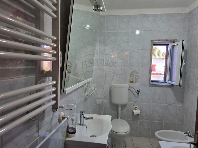 Moradia T4 para Venda em Souto Foto 21