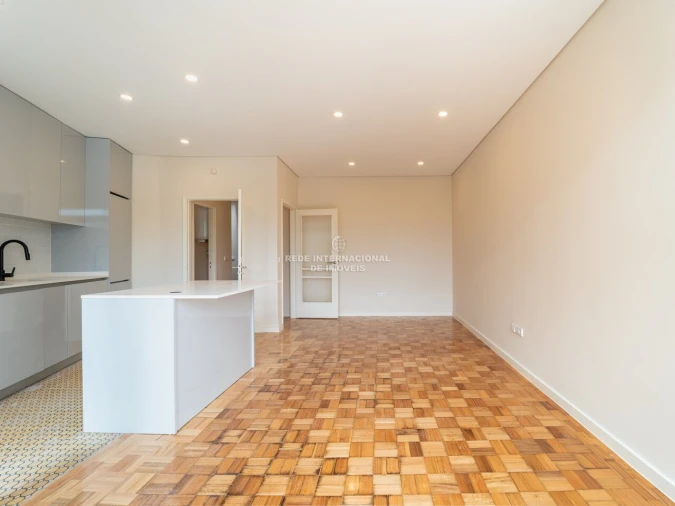 Apartamento T3 para Venda em Lordelo do Ouro e Massarelos Foto 27