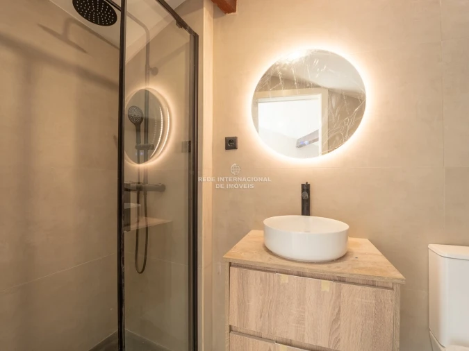 Apartamento T3 para Venda em Lordelo do Ouro e Massarelos Foto 26
