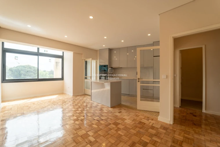 Apartamento T3 para Venda em Lordelo do Ouro e Massarelos Foto 18