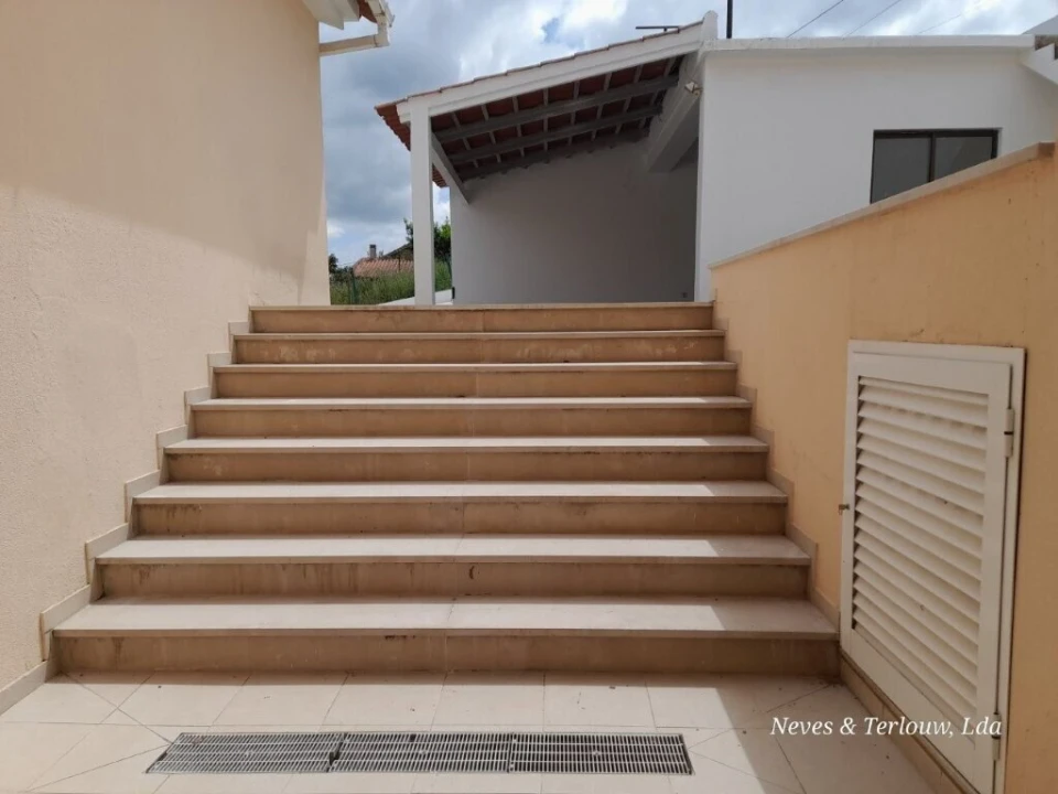 Moradia T3 para Venda em Parceiros e Azoia Foto 26
