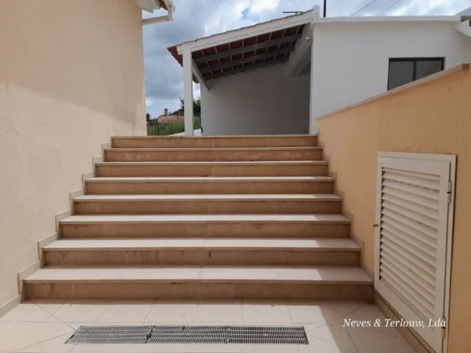 Moradia T3 para Venda em Parceiros e Azoia Foto 26