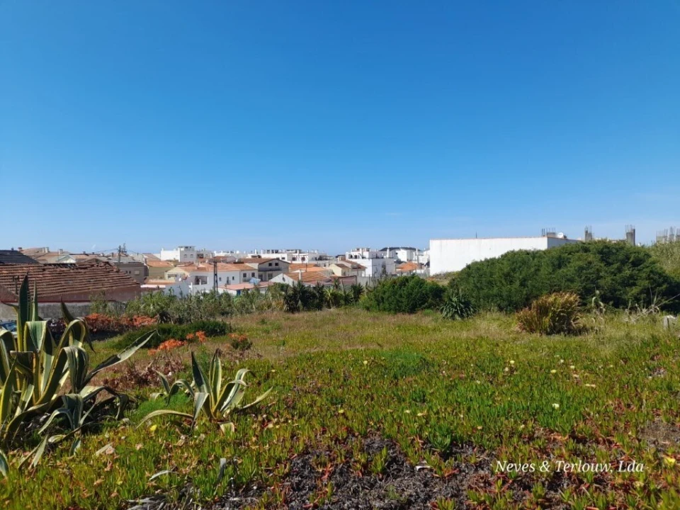 Terreno para Venda em Coimbrão Foto 11