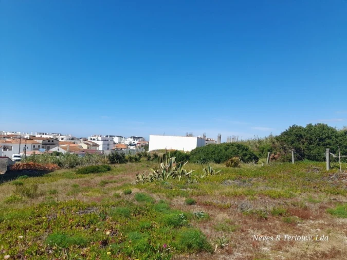 Terreno para Venda em Coimbrão Foto 8