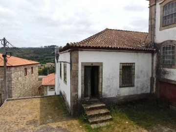 Moradia T2 para Venda em São João de Tarouca