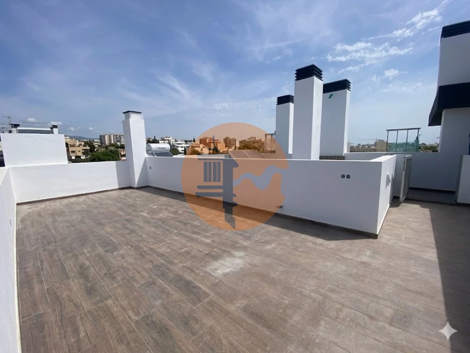 Apartamento T1 para Venda em Quelfes Foto 25
