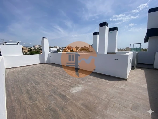Apartamento T1 para Venda em Quelfes Foto 25