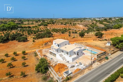 Moradia T6 para Venda em Guia
