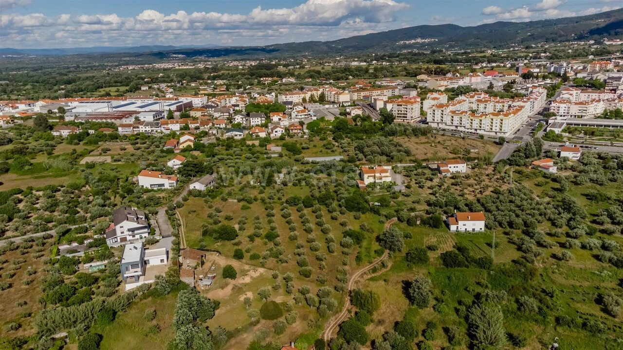 Terreno para Venda em Fundão, Valverde, Donas, A. Joanes, A. Nova Cabo Foto 3