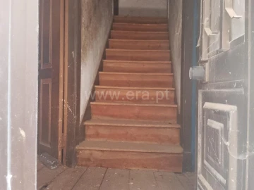 Moradia T0 para Venda em São Jorge da Beira