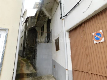 Moradia T0 para Venda em Barroca