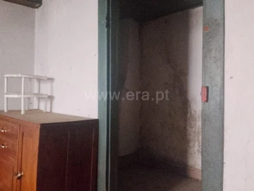 Moradia T0 para Venda em São Jorge da Beira