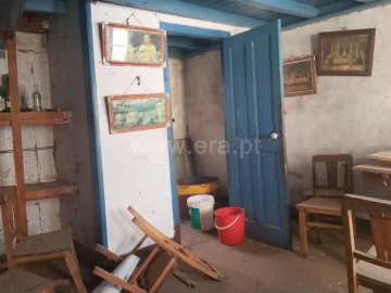 Moradia T0 para Venda em São Jorge da Beira