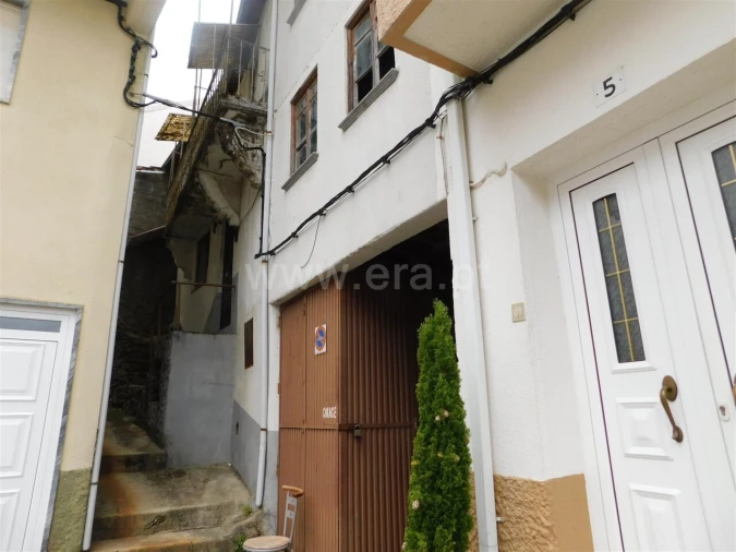 Moradia T0 para Venda em Barroca Foto 9