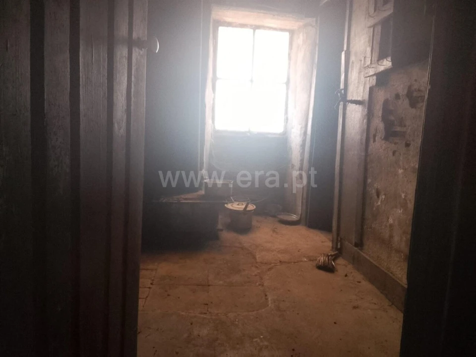 Moradia T0 para Venda em São Jorge da Beira Foto 6