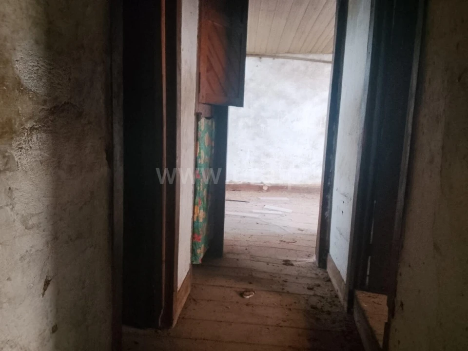 Moradia T0 para Venda em São Jorge da Beira Foto 7