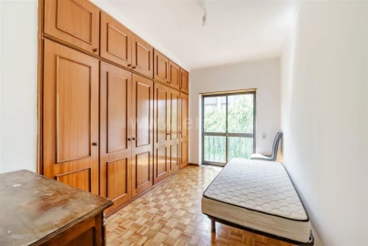Apartamento T2 para Venda em Fundão, Valverde, Donas, A. Joanes, A. Nova Cabo