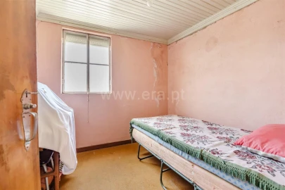 Moradia T2 para Venda em Casegas e Ourondo