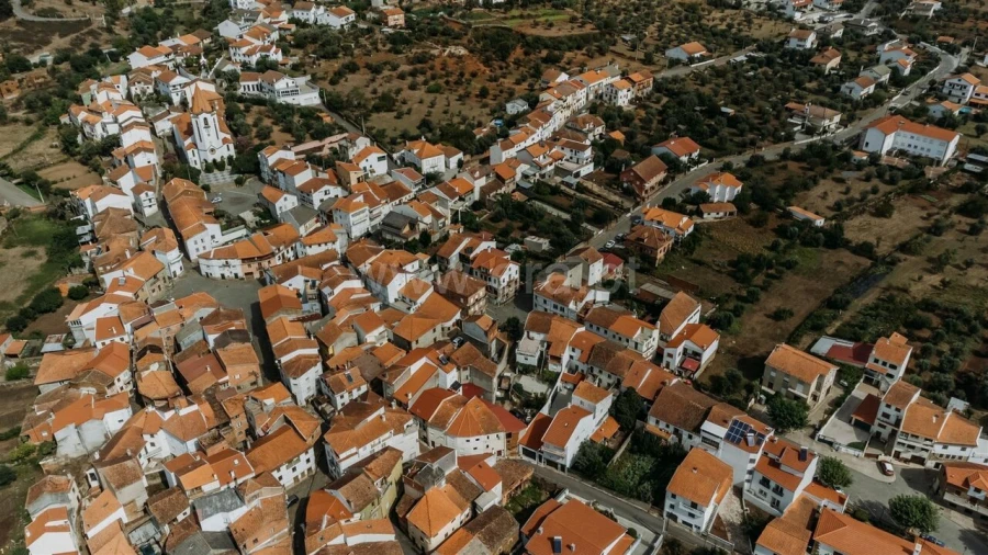 Moradia T2 para Venda em Casegas e Ourondo Foto 17