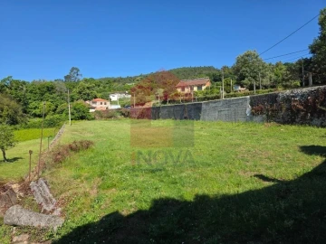 Moradia T7 para Venda em Pico de Regalados, Gondiães e Mós